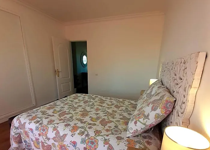 Algarve's With Sea View Villa Ferragudo (Faro)