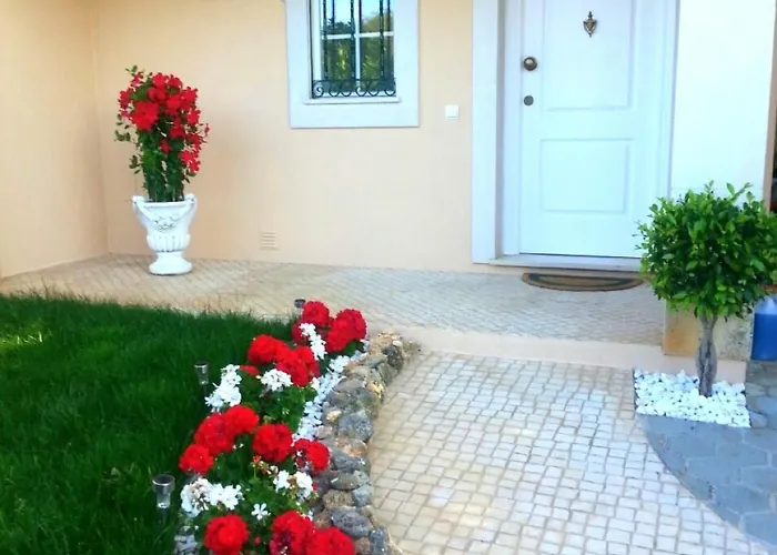 Algarve's With Sea View Villa