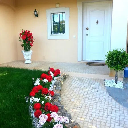 Algarve's With Sea View Villa